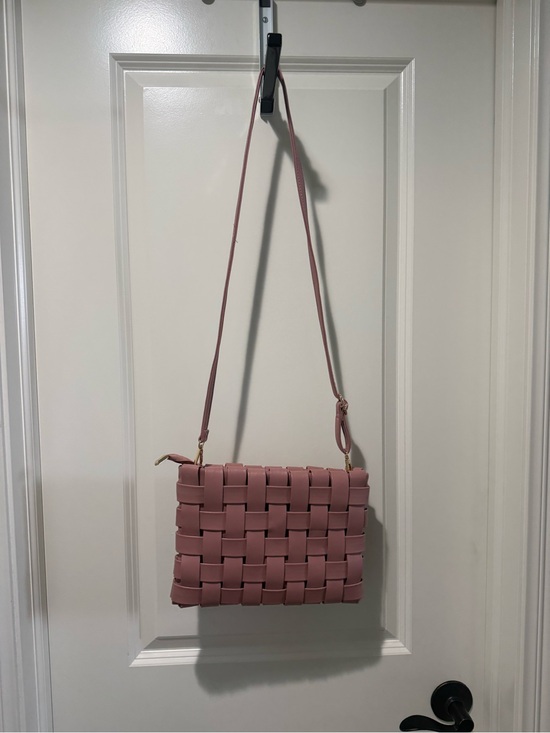 Anthropologie Handbags - Anthropologie Woven Crossbody Bag & convertible Clutch - Pink